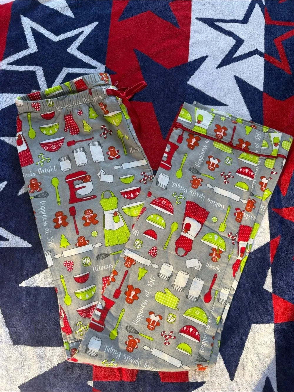 Cute Holiday Baking Pajama Set - Gray with Red & Green